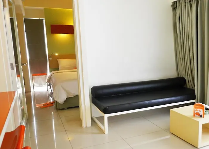 Harris & Residences Sunset Road Hotel 4*