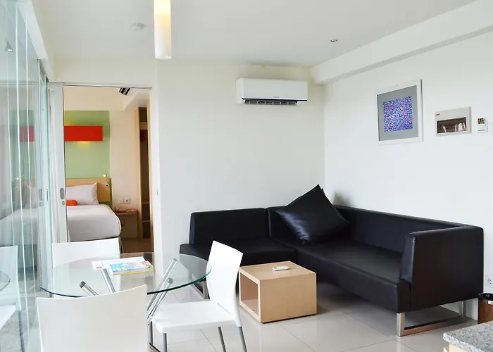 Harris Hotel&residences Sunset Road 4*