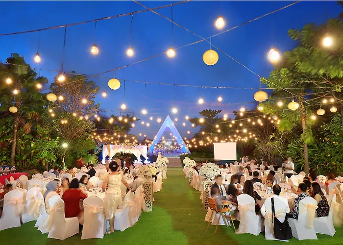 Harris & Residences Sunset Road Hotel 4*