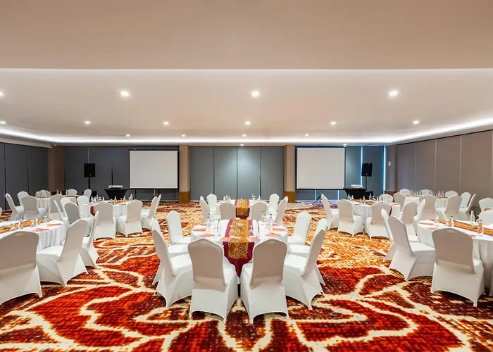 Harris Hotel&residences Sunset Road Hotel