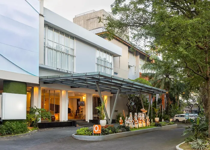 Harris Hotel&residences Sunset Road 4* Kuta Lombok