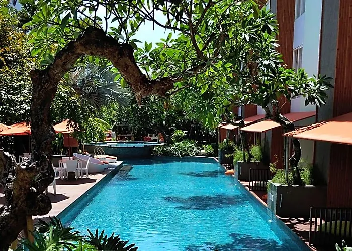 Harris Hotel&residences Sunset Road 4* Kuta Lombok