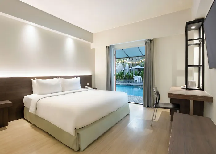 Harris & Residences Sunset Road
