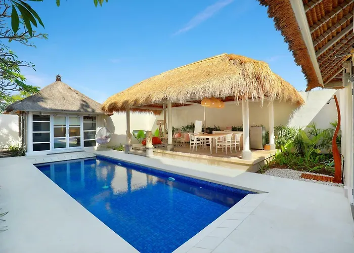 Harris Hotel&residences Sunset Road Kuta Lombok